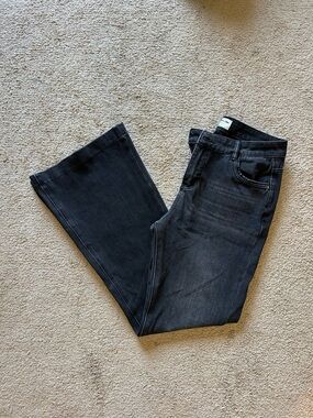 Women's Black Wide-Leg Flare Jeans